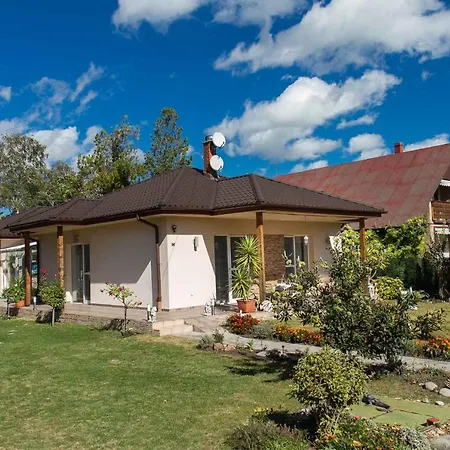 Homes In 40843 Holiday home